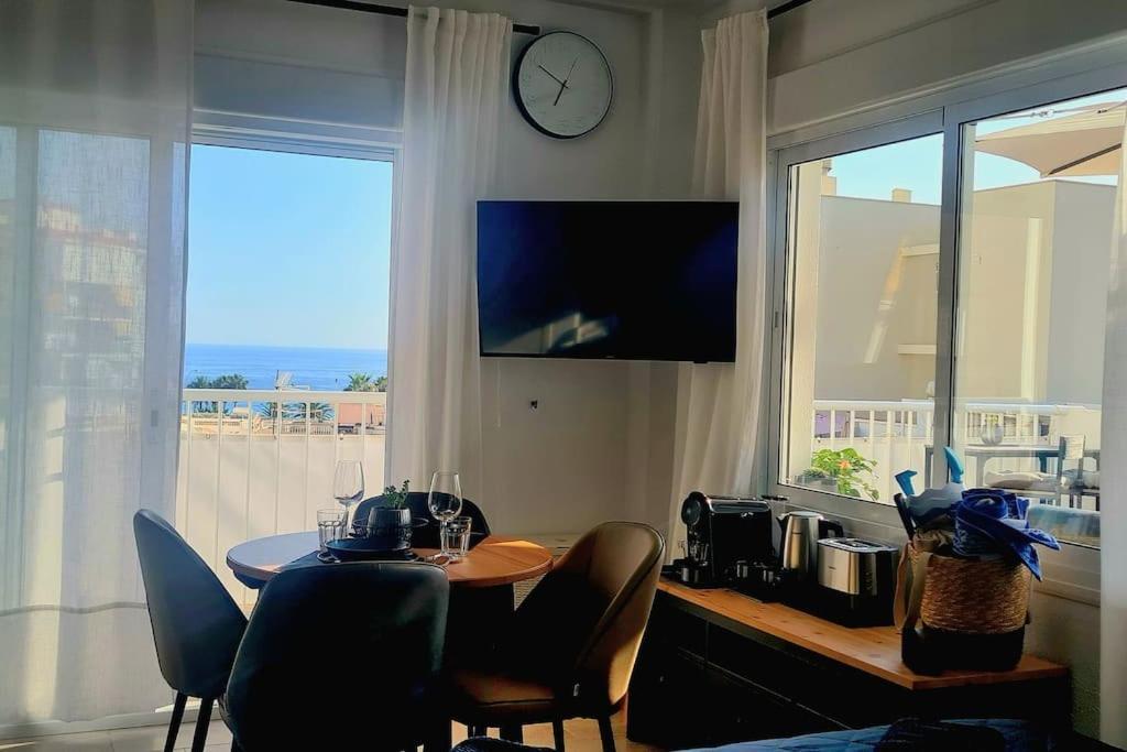 Estudio Mediterraneo Solarium Nerja Eksteriør bilde